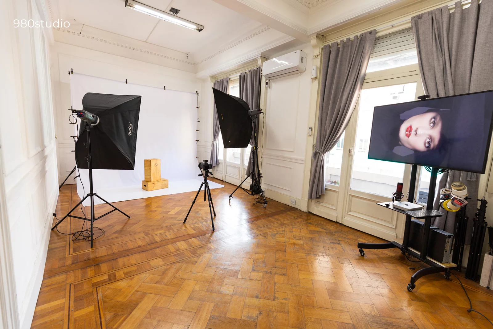 Estudio fotográfico frente al Obelisco